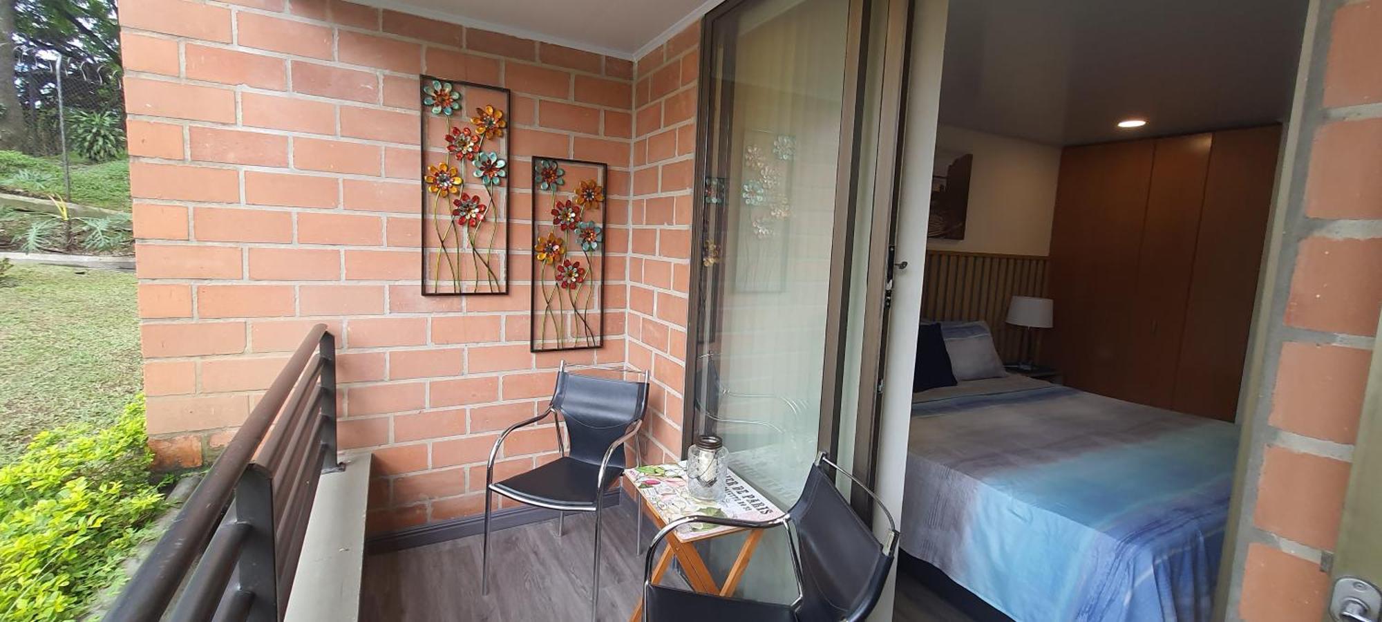 Apartamento Cerca A Plaza Mayor Medellín Eksteriør bilde